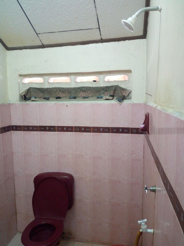 Shima Homestay