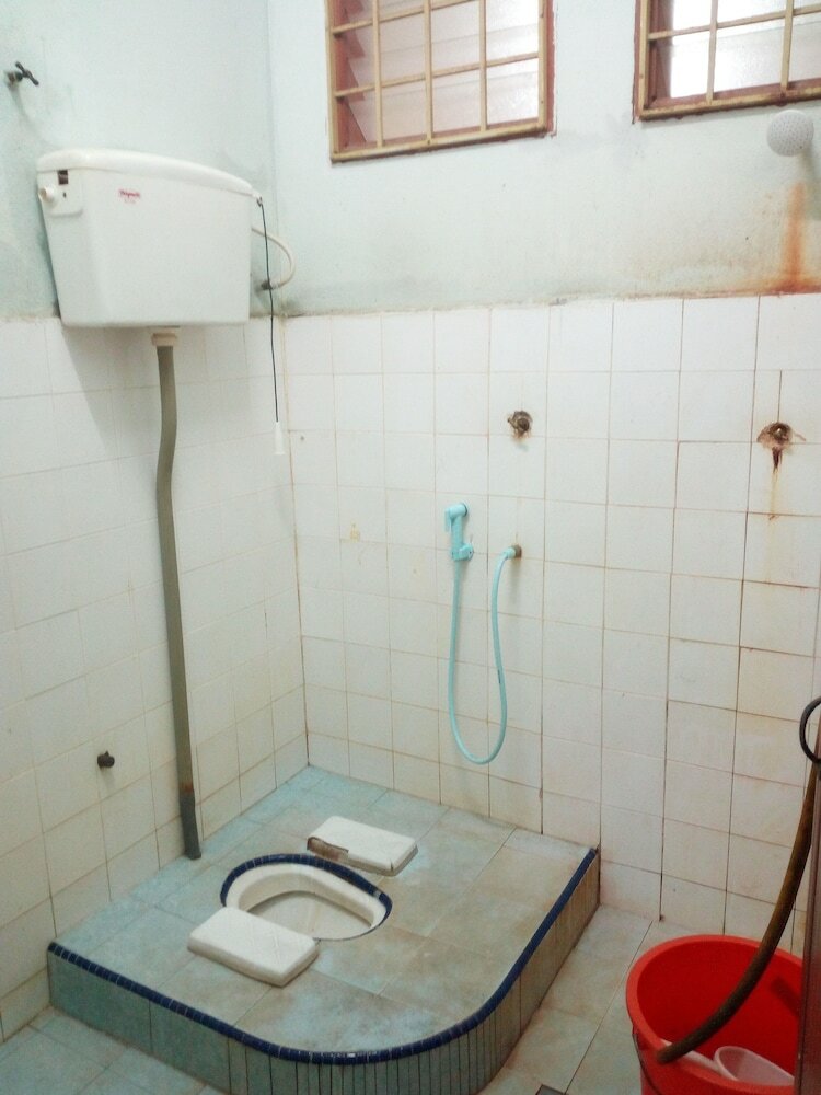 Shima Homestay
