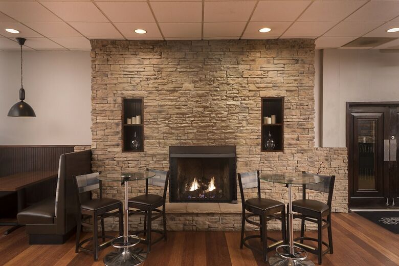 Hotel Four Points By Sheraton Asheville Downtown