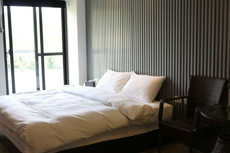 Bed & Breakfast Dou House