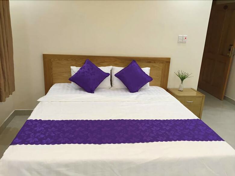 Lavender Hotel