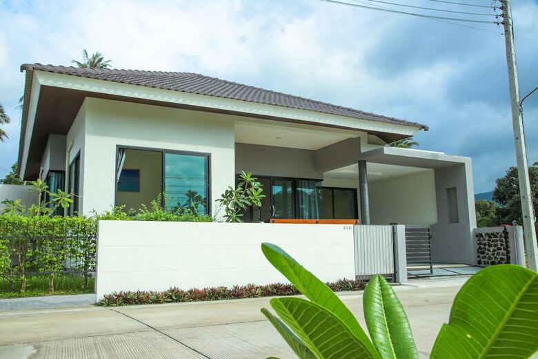 Specious Vacation Dia House 8 Minutes To Pristine Beach