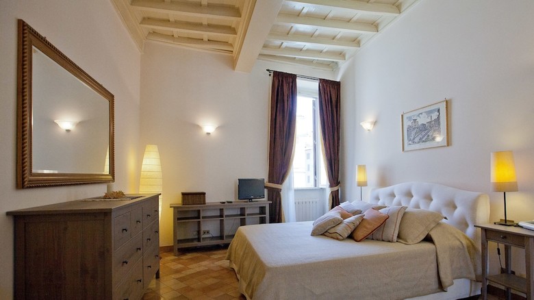 Apartamento Rental In Rome Crociferi 1