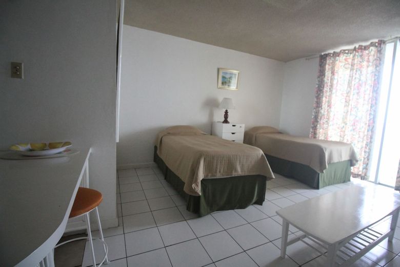 Apartamentos High Tides Beach Studio