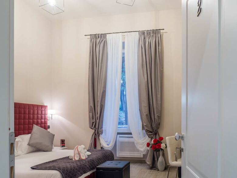 Hotel Oper� Suites Roma