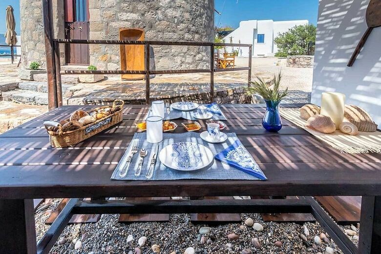 The Millers House Adamas Sea View
