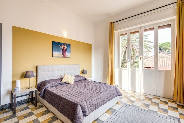 Hotel Aweshome - Sea Sensation Guest House