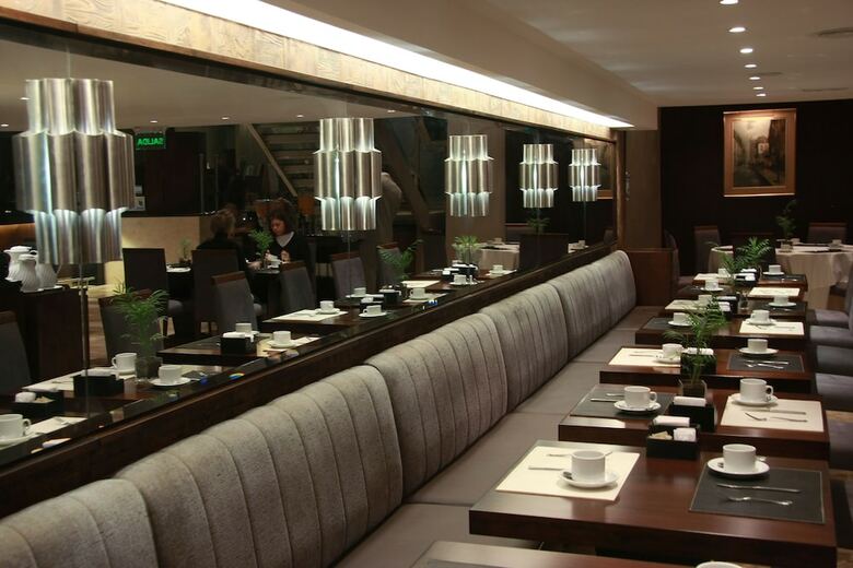 Grand King Hotel