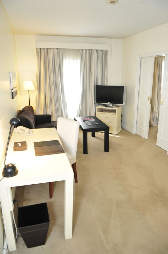 Hotel Loi Suites Recoleta