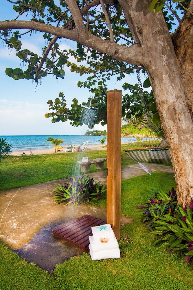 Beachnut, Rio Bueno, Jamaica Villas 3br