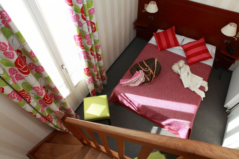 Hotel H�tel Espace Champerret
