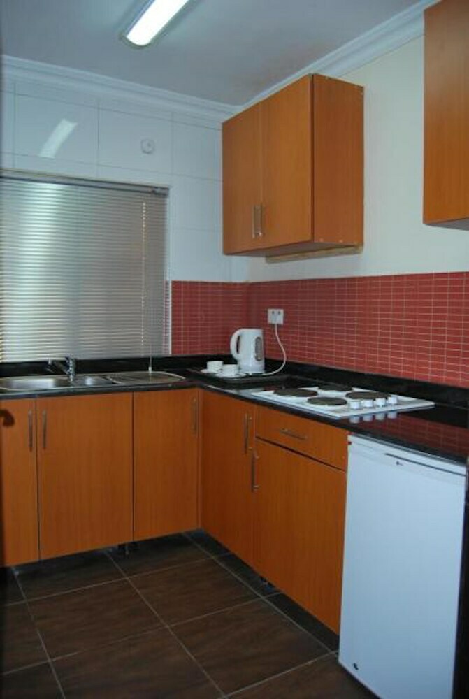 Aparthotel Beni Apartment And Suites