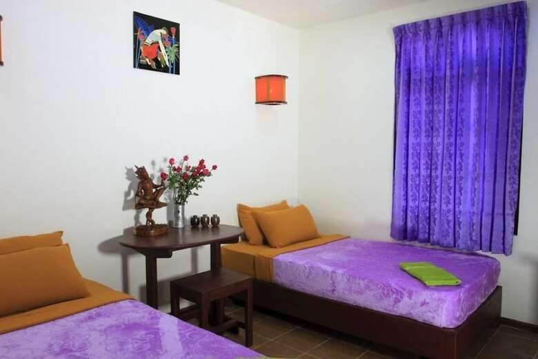 Bed & Breakfast Lady Princess Motel 2