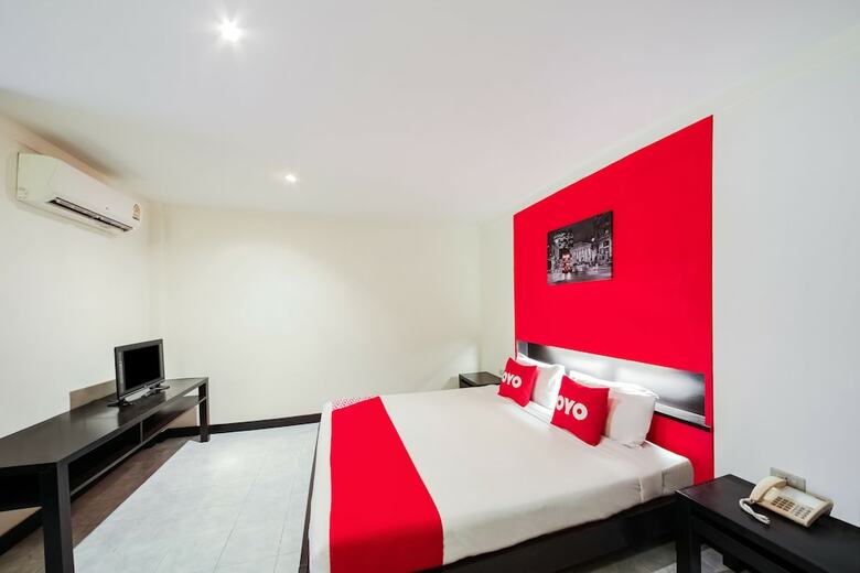 Hotel Oyo 244 Roar Inn Patong