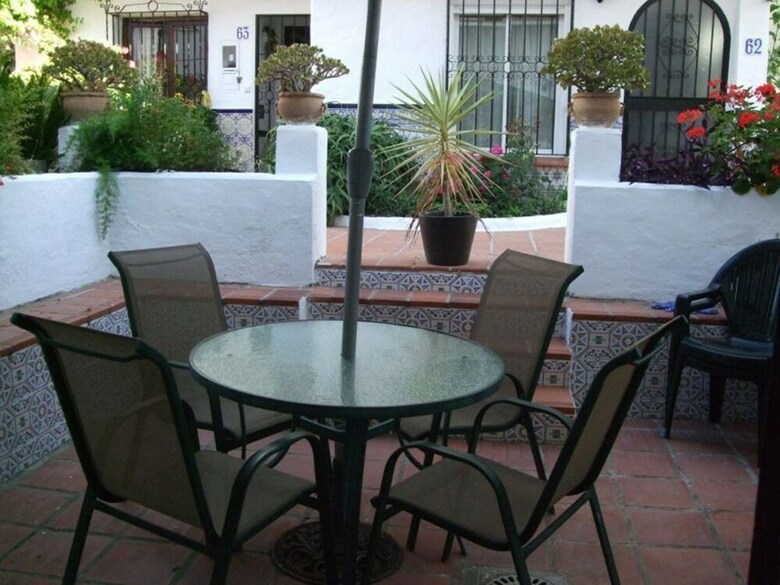 Apartamentos Aptos Pueblo Andaluz Canovas Nerja