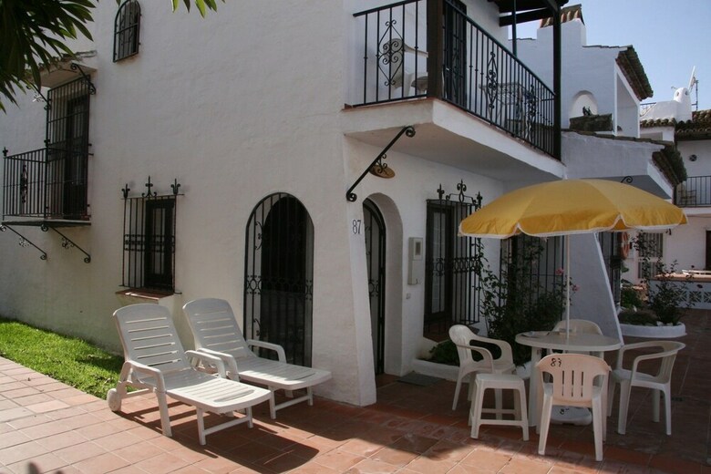 Apartamentos Aptos Pueblo Andaluz Canovas Nerja