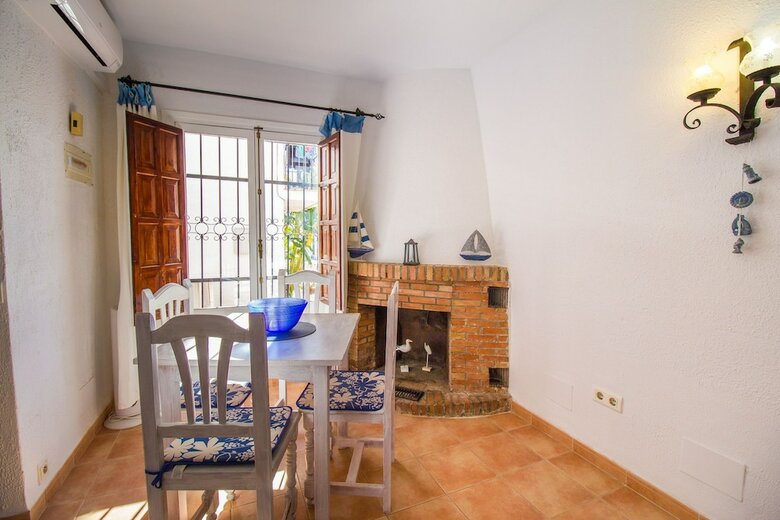 Apartamentos Aptos Pueblo Andaluz Canovas Nerja