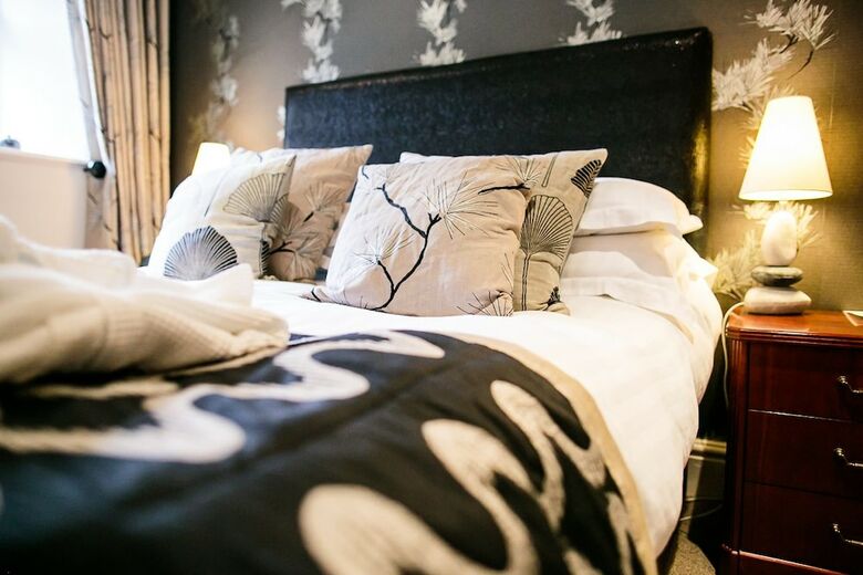 Bed & Breakfast The Knoll Country House