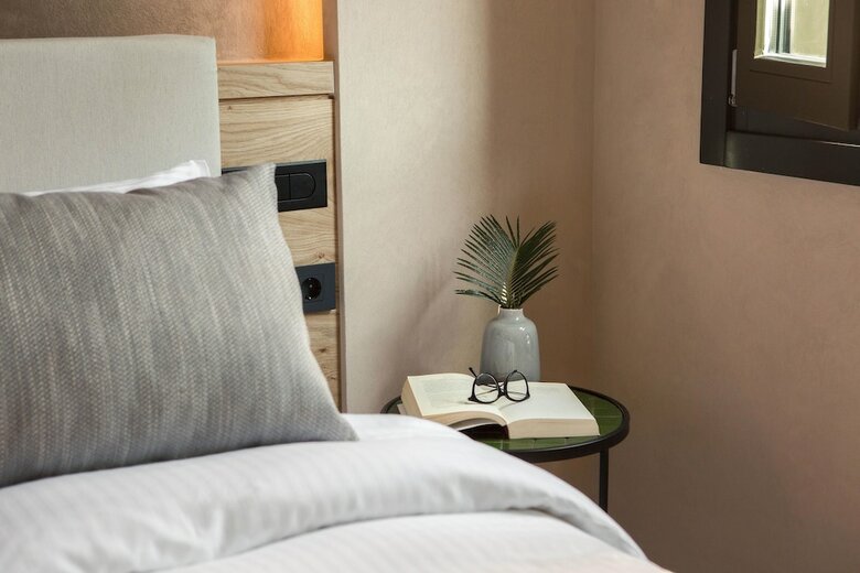 Hotel J&g Suites