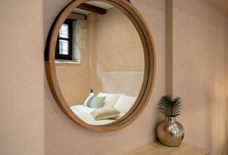 Hotel J&g Suites