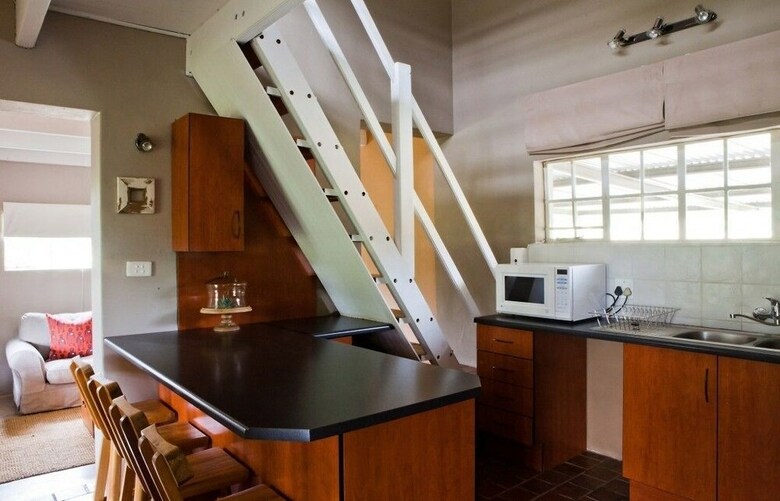 Bed & Breakfast Bullfrogs Nest Guesthouse