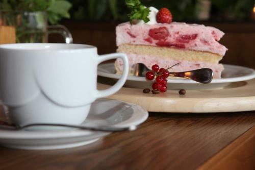 Hostal Gasthof Zum Hohen Lohr