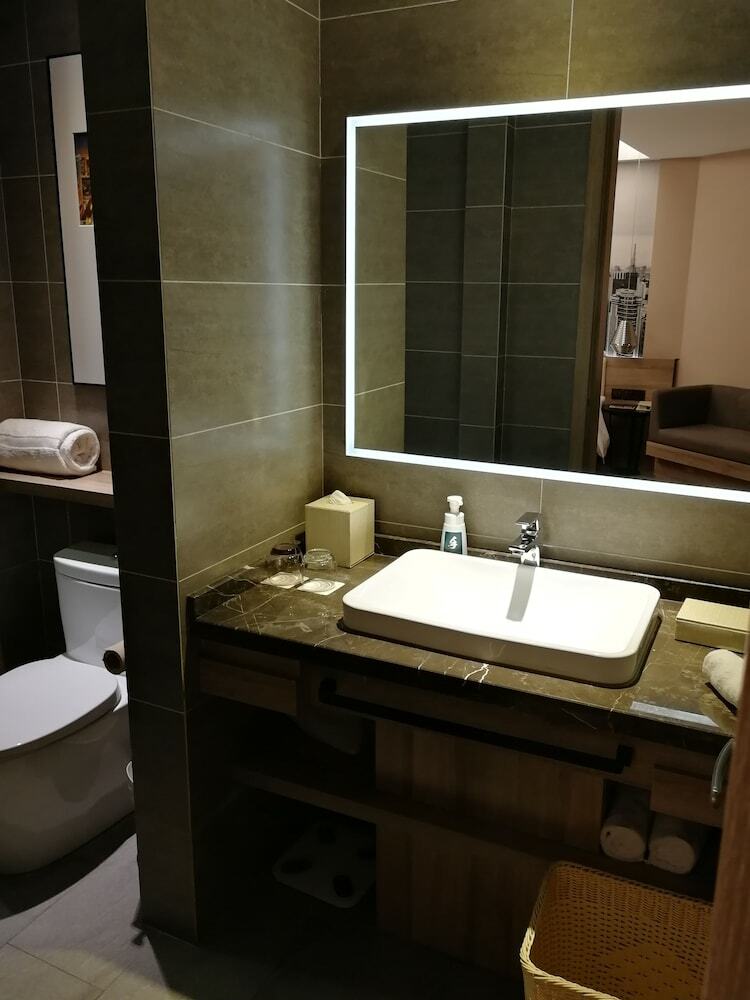 Atour Hotel Lujiazui Babaiban Shanghai