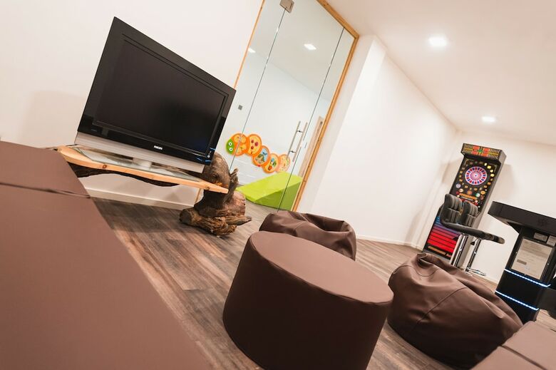 Aktiv & Familienhotel Adlernest