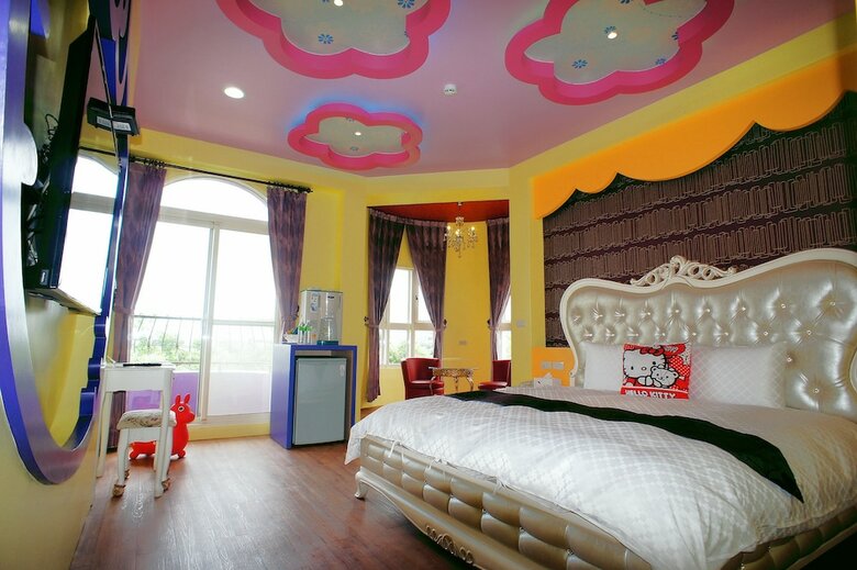 Bed & Breakfast St. Petersburg Manor