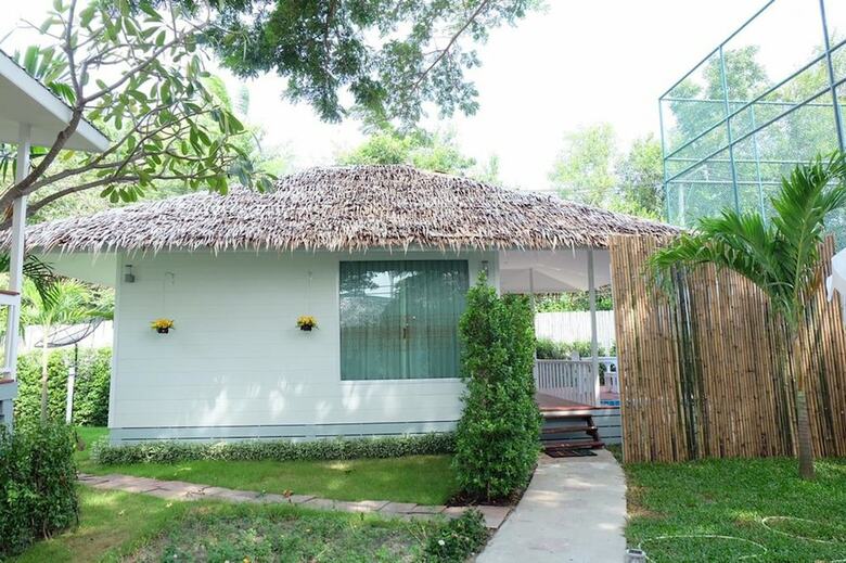 Hotel Aquna Hua Hin Resort