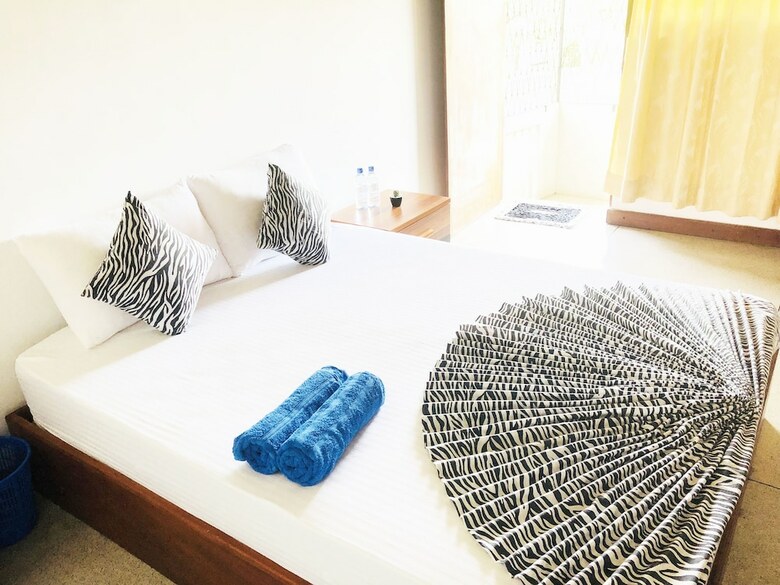 Hostal Trip 'n' Chill Hostels Colombo Airport