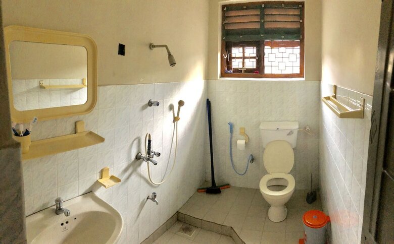 Hostal Trip 'n' Chill Hostels Colombo Airport