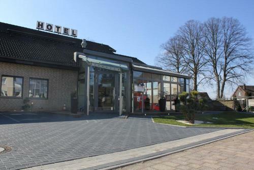 Robrooks Hotel Restaurant