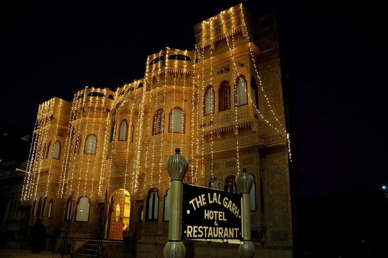 Hotel Lal Garh Fort And Palace