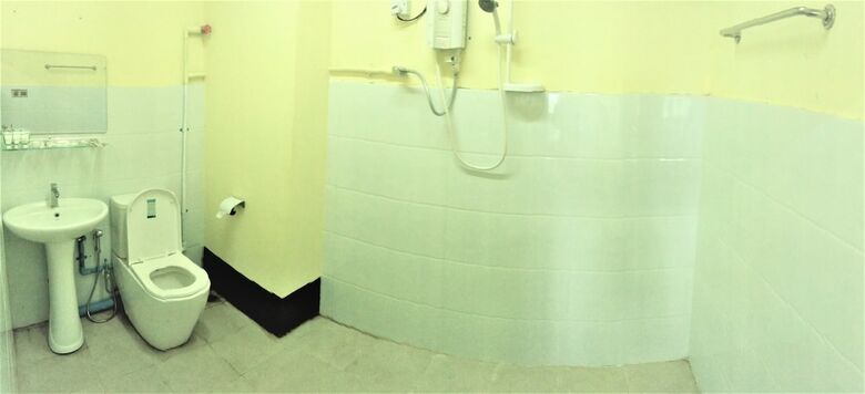 121 Hotel Yangon