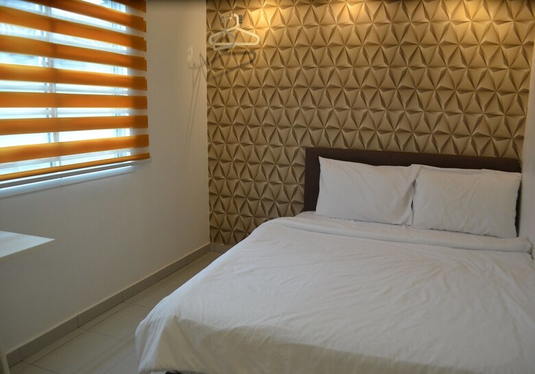 H & H Guesthouse 2