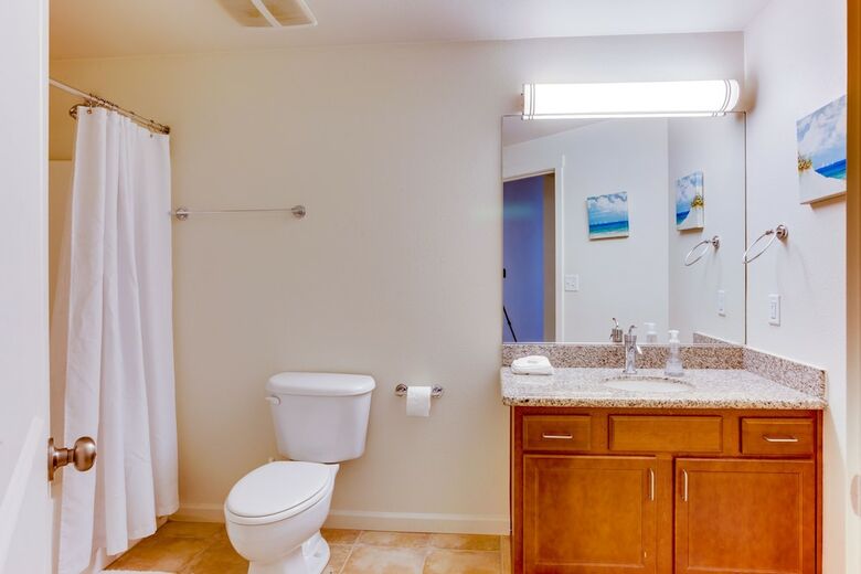 On The Columbia Vacation Apartments