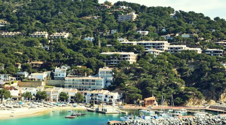 Apartment In Palafrugell - 104766 By Mo Rentals