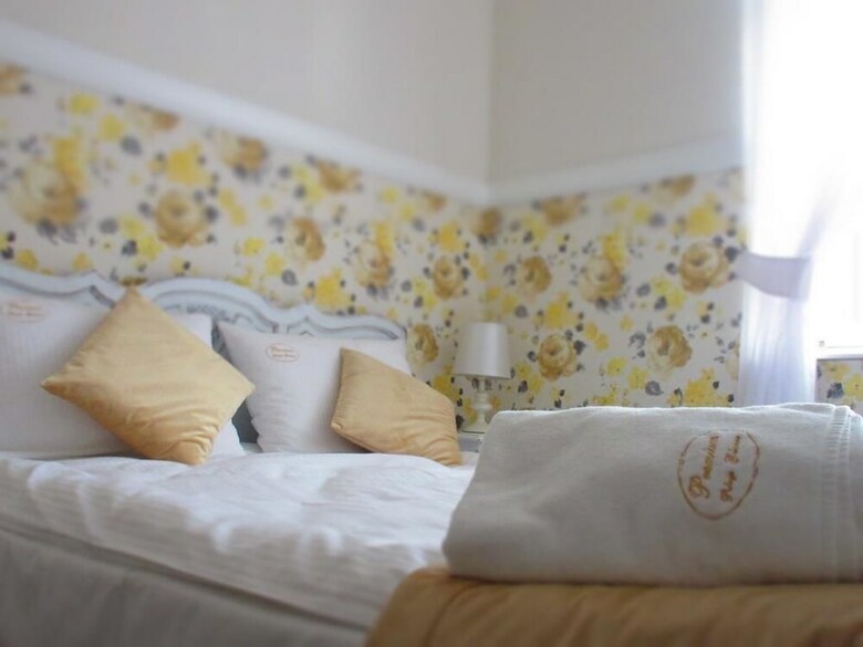 Premium - Bed & Breakfast