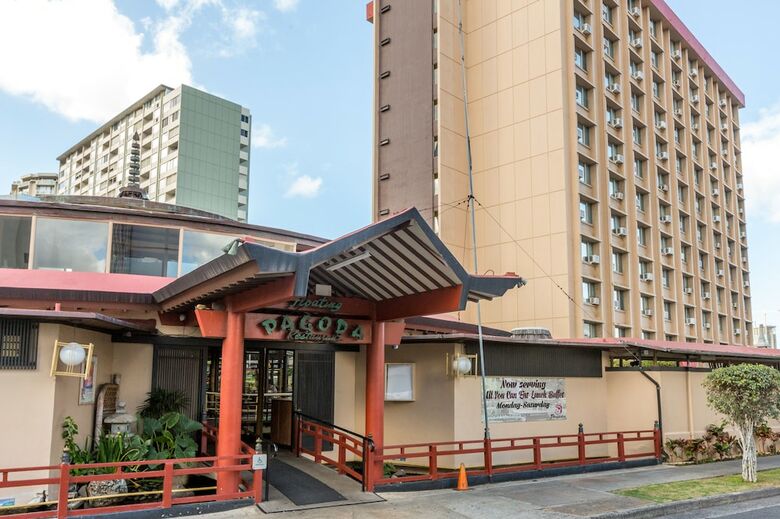 Pagoda Hotel