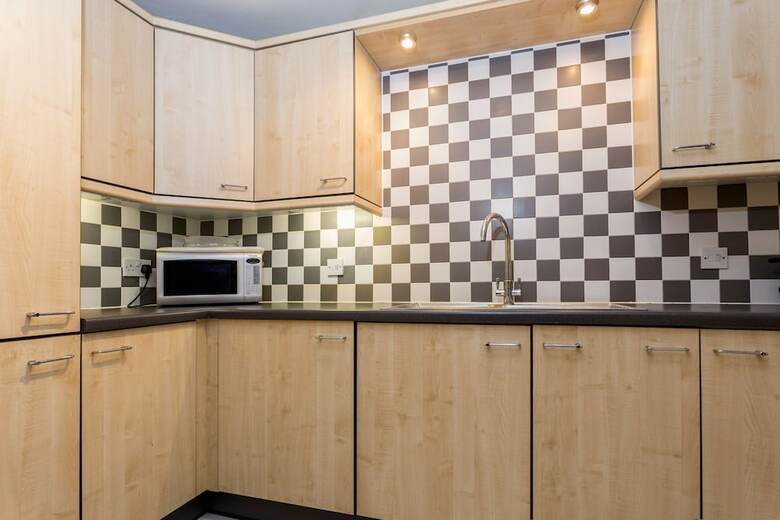 Apartamentos 2 Bedroom Flat 2 Minutes From The River