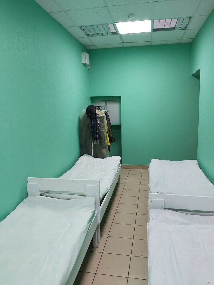 Hostal Marseille Hostel