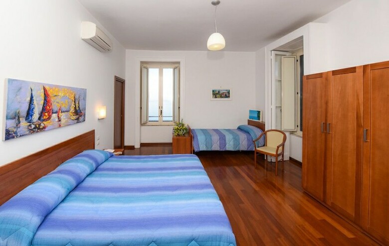 Hotel Villa Crawford - Religious Hospitality