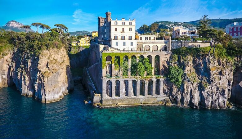 Hotel Villa Crawford - Religious Hospitality