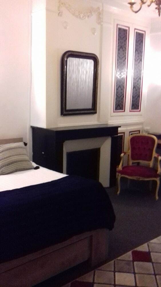 Hotel H�tel de L'ecu