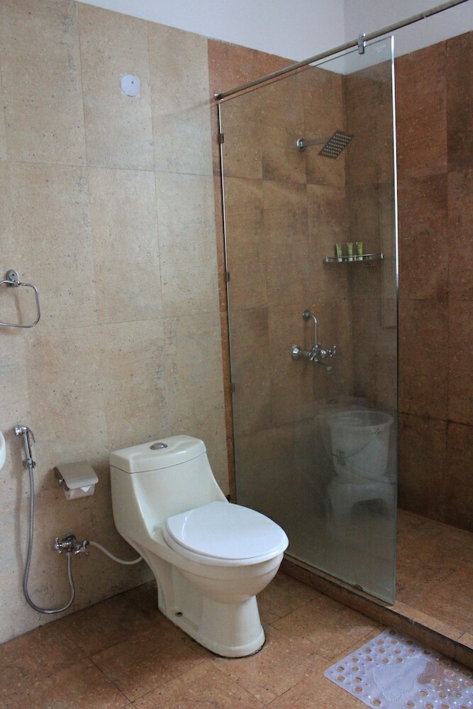 Rishikesh Inn By Petals Hotels, Rishikesh