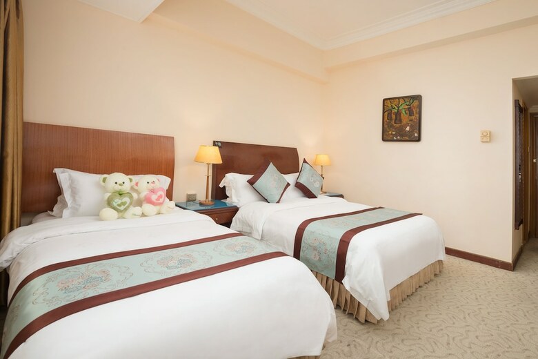 Xinyuan Hot Spring Hotel