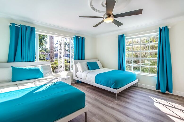 Villa Chateau Hollywood