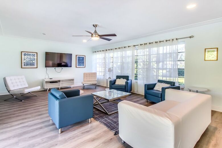 Villa Chateau Hollywood