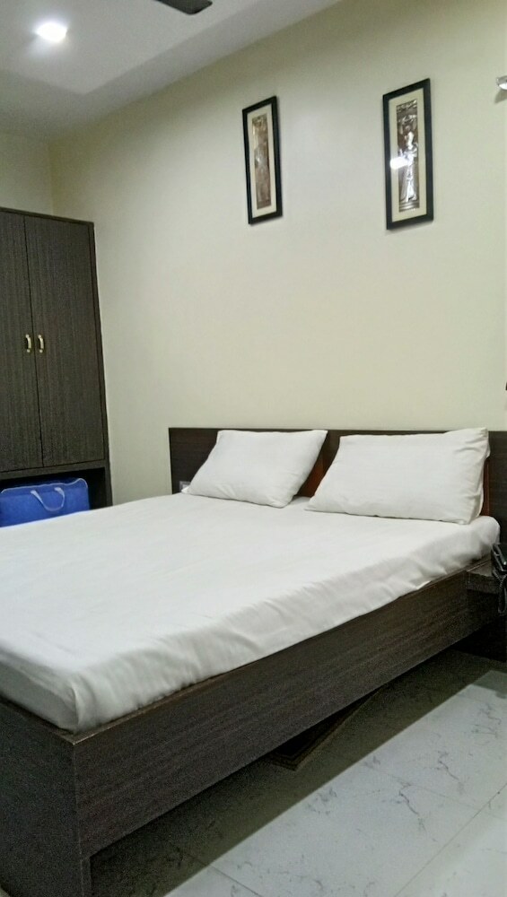 Hotel Aryavart